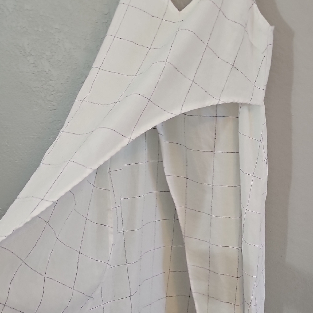 NWT Hem & Thread White And Blue Asymmetrical Tunic Top, Womens Small - Picture 3 of 11